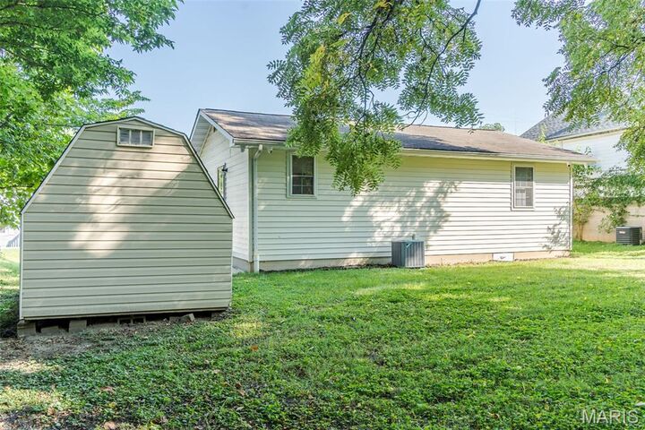 Property Photo: 280 E Oak Street MO 63077