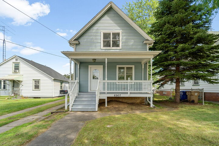 6907 Sheridan Rd  Kenosha WI 53142 photo