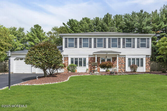 14 Old Monmouth Drive  Manalapan NJ 07726 photo