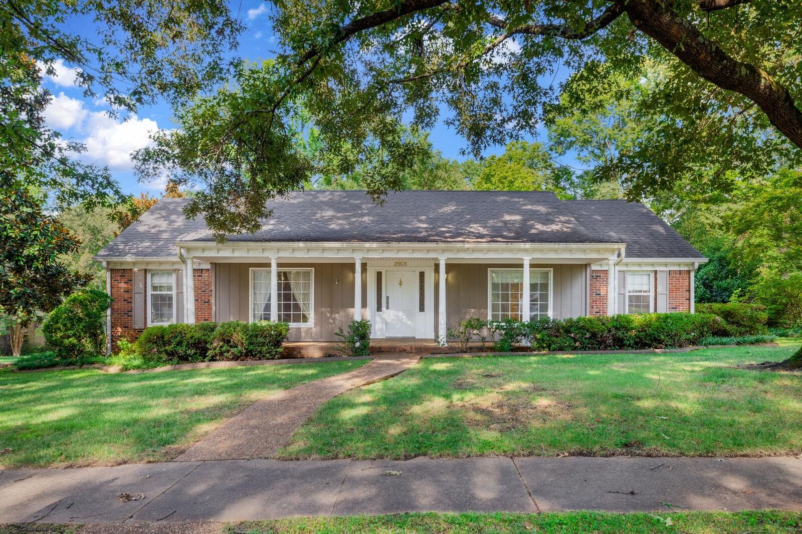 Property Photo:  2901 Port Charlotte Dr  TN 38138 