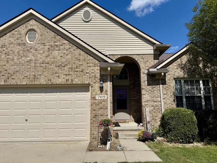 Property Photo:  769 Falcon Drive  MI 48131 