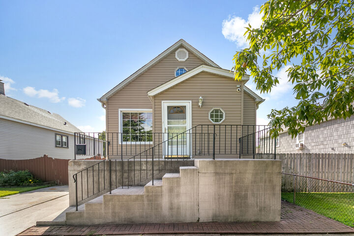 13448 S Avenue K  Chicago IL 60633 photo