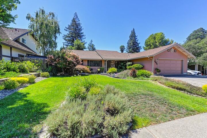 Property Photo: 1902 McLaren Drive CA 95661
