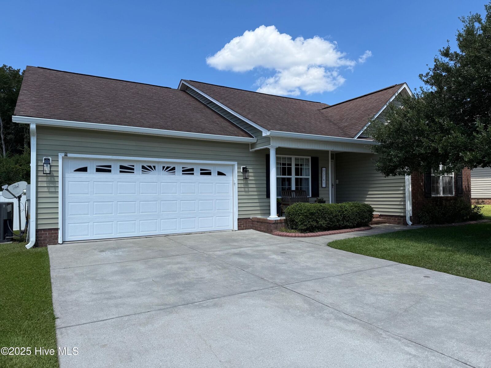 Property Photo: 318 Conner Grant Road NC 28562