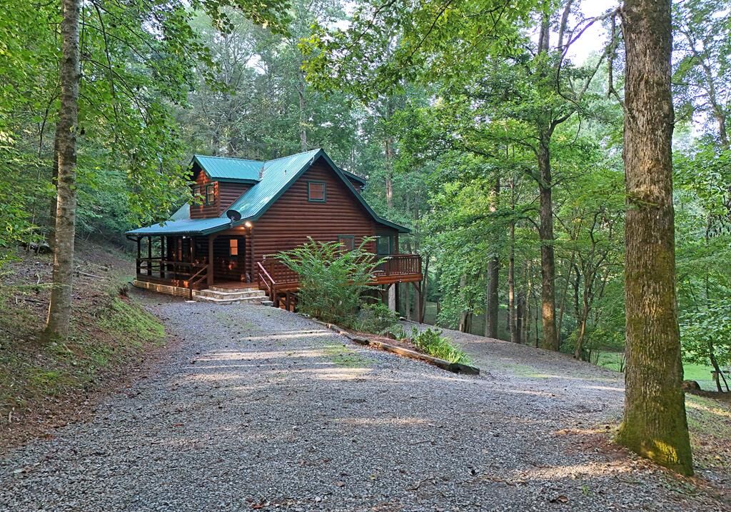 Property Photo: 48 Twin Creeks GA 30541