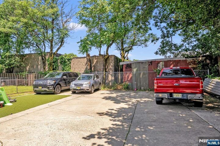 Property Photo:  21-23 Ann Street  NJ 07032 