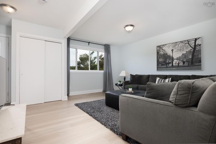 Photo de la propriété:  49 Churchlake Drive  NS B3E 1L9 