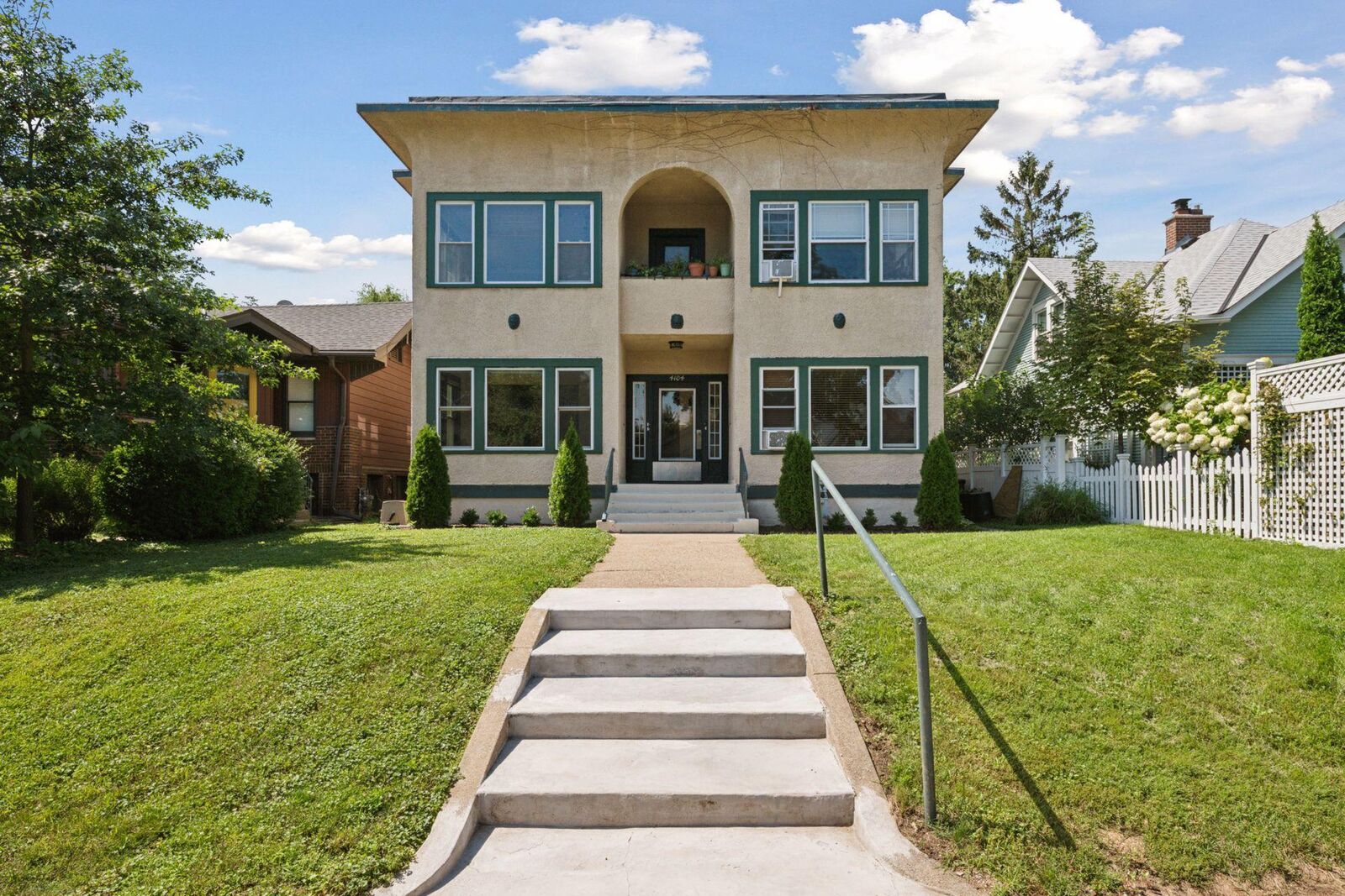 Property Photo:  4104 Bryant Avenue S 102  MN 55409 