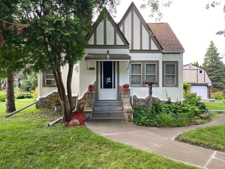 Property Photo: 8616 Park Avenue MN 55375