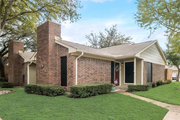 Property Photo: 1801 W Spring Creek Parkway D1 TX 75023