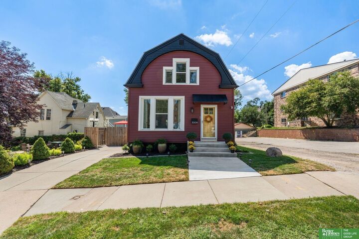 Property Photo: 3009 Poppleton Avenue NE 68105
