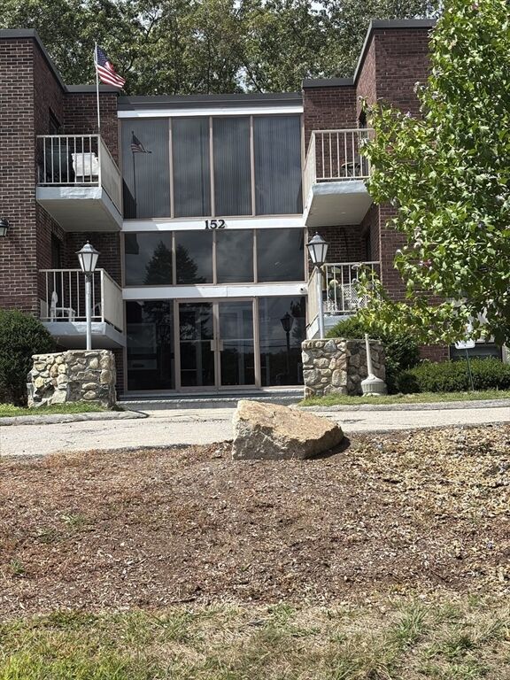 Property Photo:  152 Turner Road 14  MA 01746 