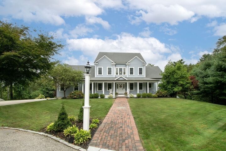 Property Photo: 94 Arrowwood Dr MA 02066