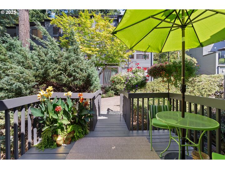 Property Photo:  4394 Thunder Vista Ln  OR 97035