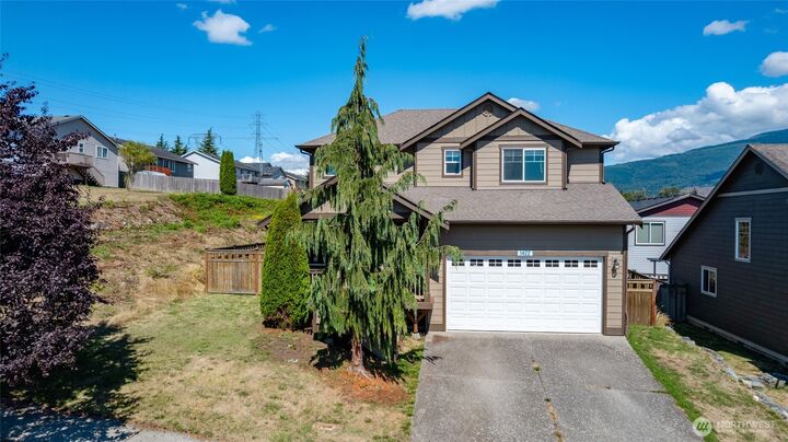 Property Photo: 1422 Portobello Avenue WA 98284