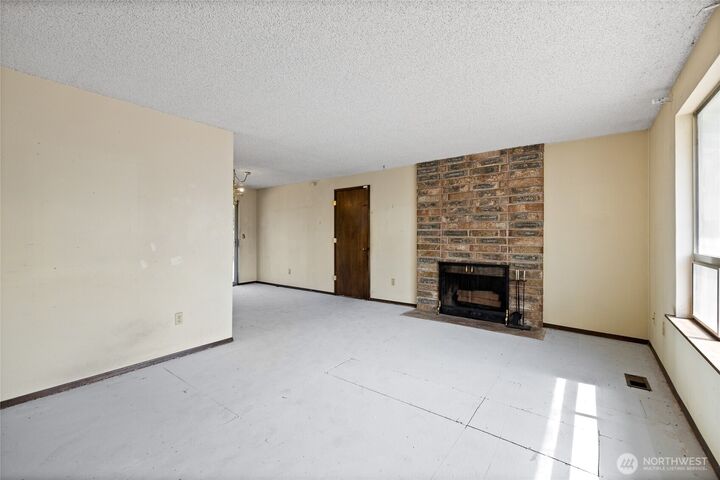 Property Photo: 1101 Tule Lake Road S WA 98444