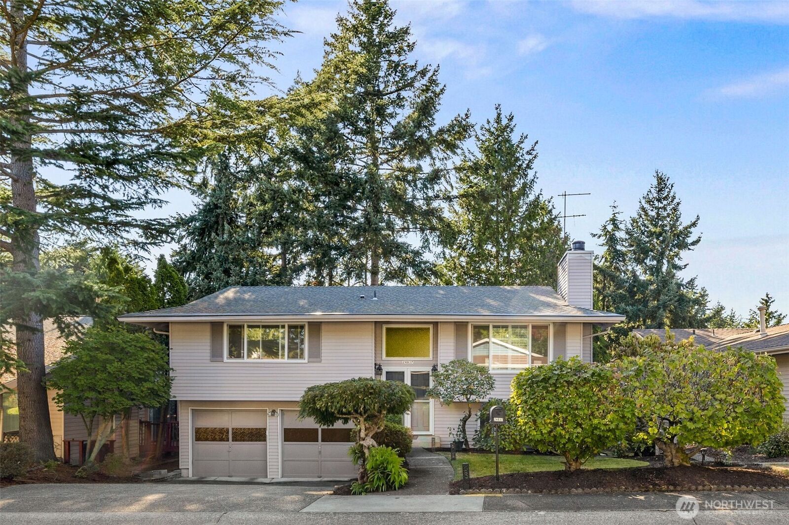 Property Photo:  24837  13th Avenue S  WA 98198 