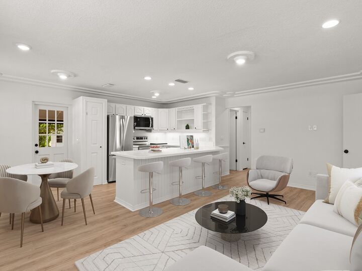 Property Photo:  517 Park Avenue  FL 32958