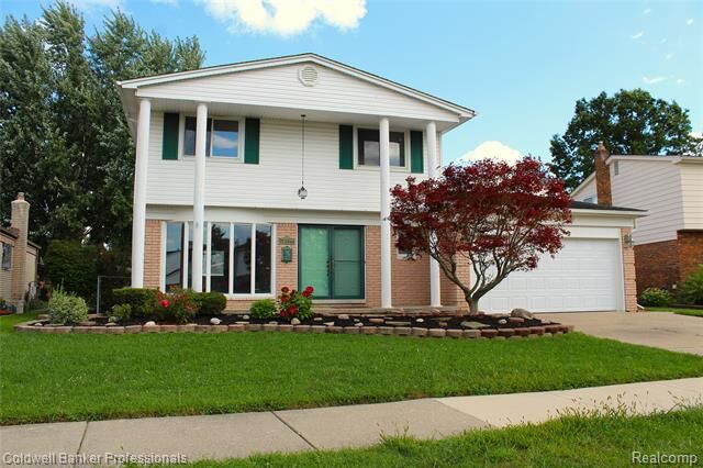 Property Photo: 44227 Brandywyne Road MI 48187