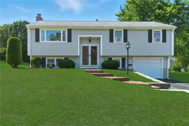 308 Old County Road  Smithfield RI 02917 photo