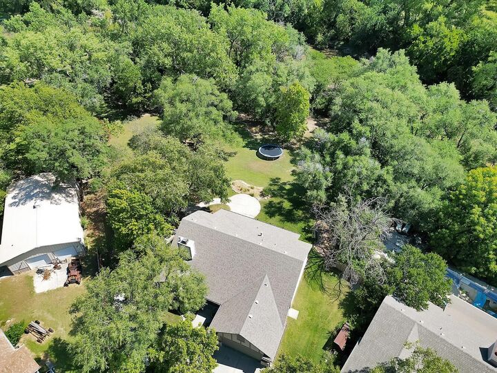 Property Photo: 1108 W 34th Cir N KS 67204