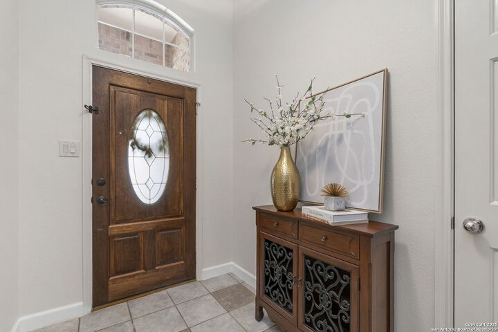 Property Photo: 14914 Turret Run TX 78248