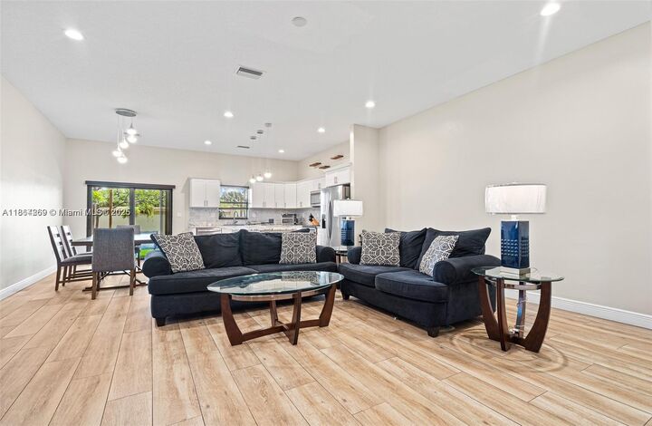 Property Photo: 9265 NW 16th St 9265 FL 33024