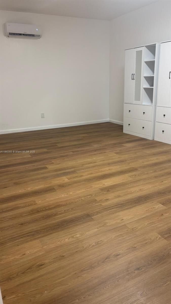 Property Photo: 14392 SW 95th Ter A FL 33186