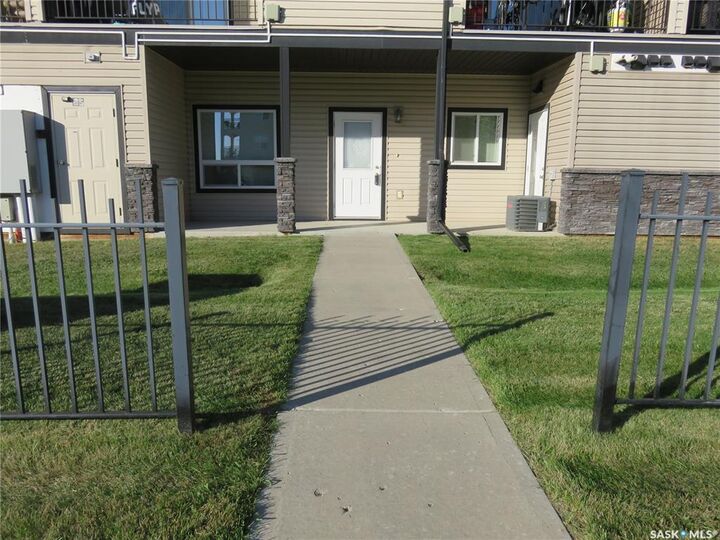 Photo de la propriété:  3810 Dewdney Avenue E 113  SK S4Z 0A6 