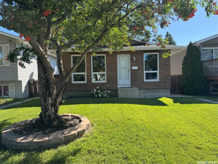 1509 Laura Avenue  Saskatoon SK S7N 2R8 photo