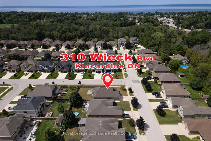 Property Photo:  310 Wieck Boulevard  ON N2Z 0A7 