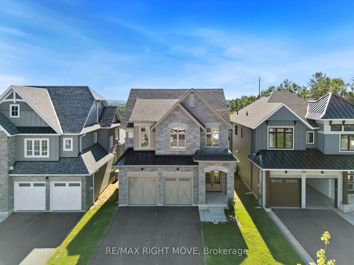 Property Photo: 3194 Orion Boulevard ON L3V 8M6