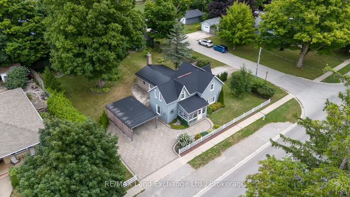 Property Photo:  439 Green Street  ON N0H 2C0
