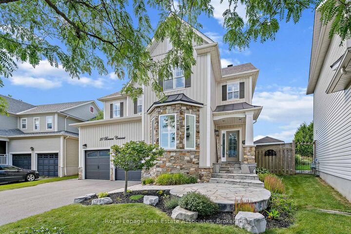 Photo de la propriété: 27 Browns Crescent ON L7J 3A3