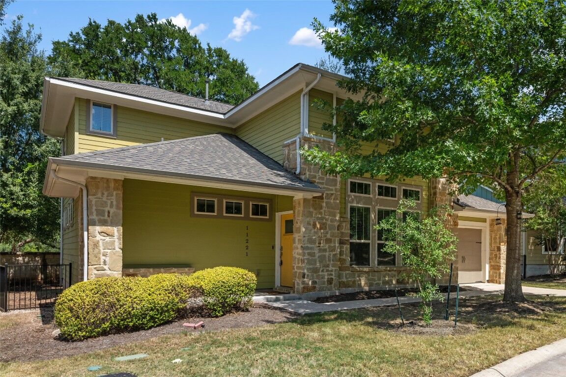 Property Photo: 11221 Avery Station Loop Loop 38 TX 78717