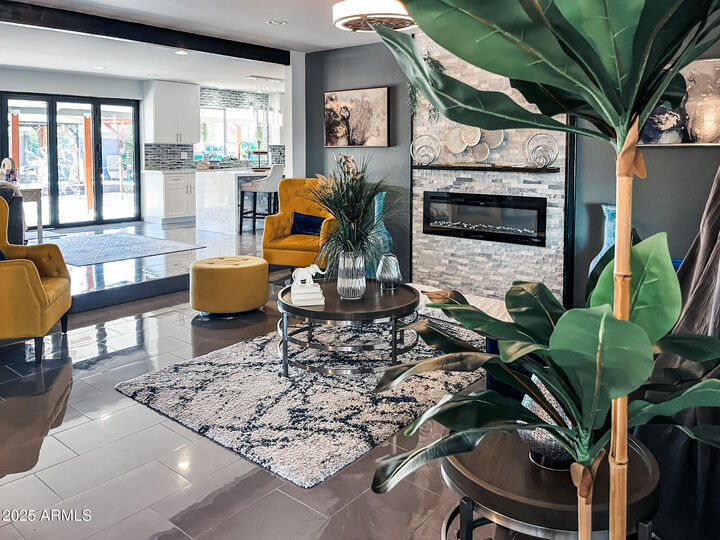 Property Photo: 11215 N 37th Avenue AZ 85029