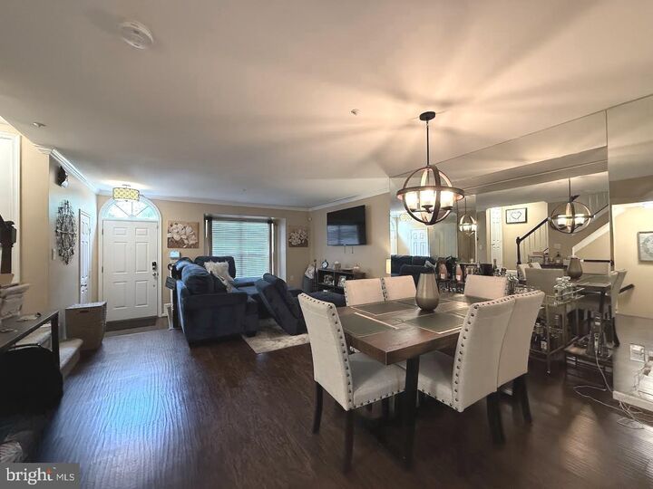 Property Photo: 1703 Stourbridge Court MD 20721