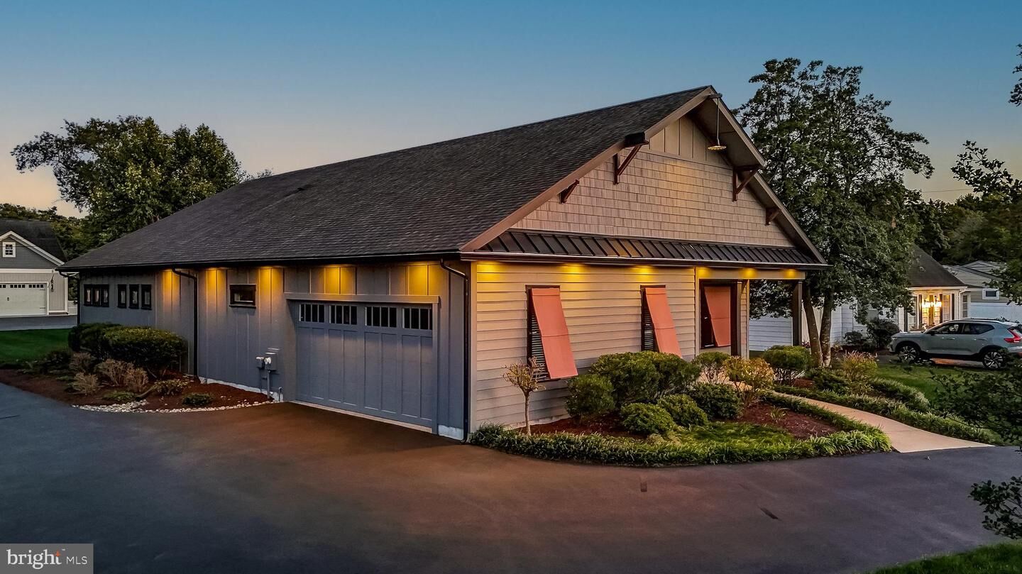Property Photo: 1506 Savannah Road DE 19958