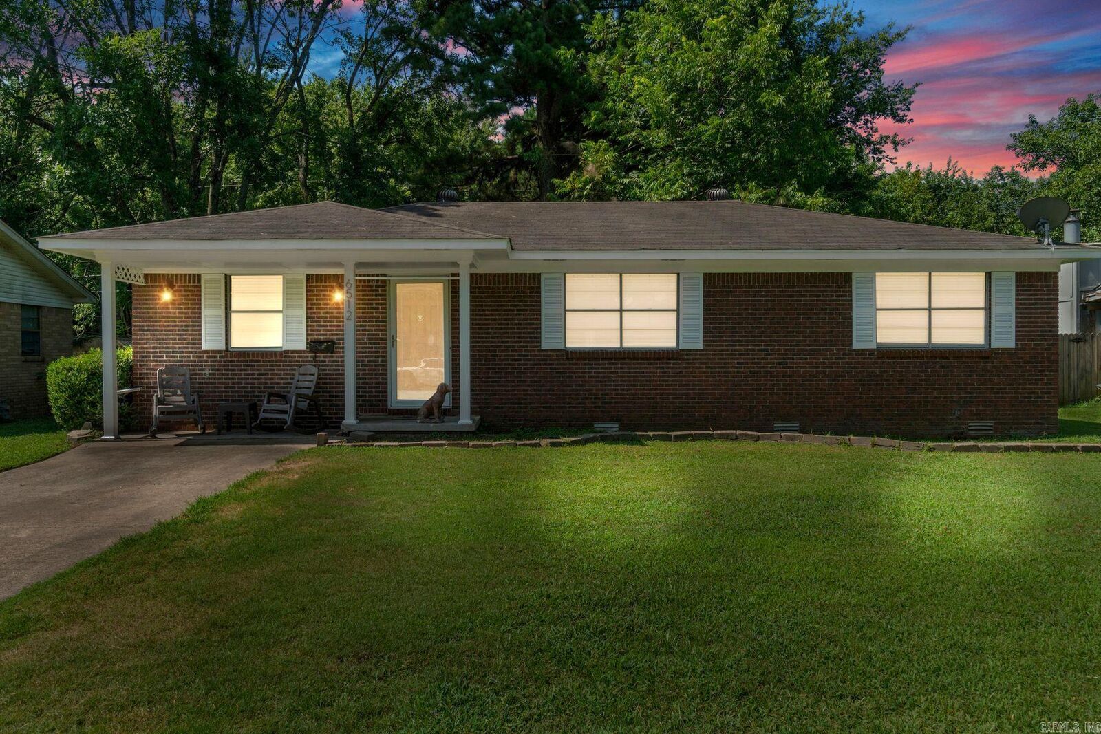 Property Photo: 6512 Whippoorwill Ln AR 72117