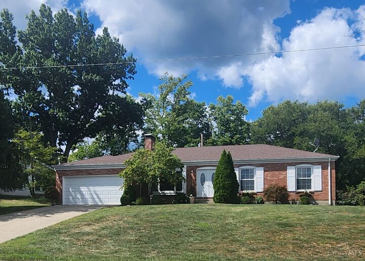 27 W Fairway Drive  Hamilton OH 45013 photo