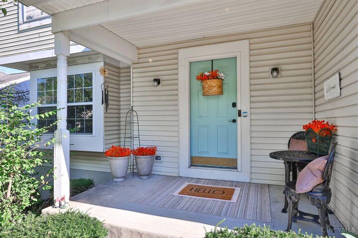Property Photo: 2204 Woodacre Drive OH 45231