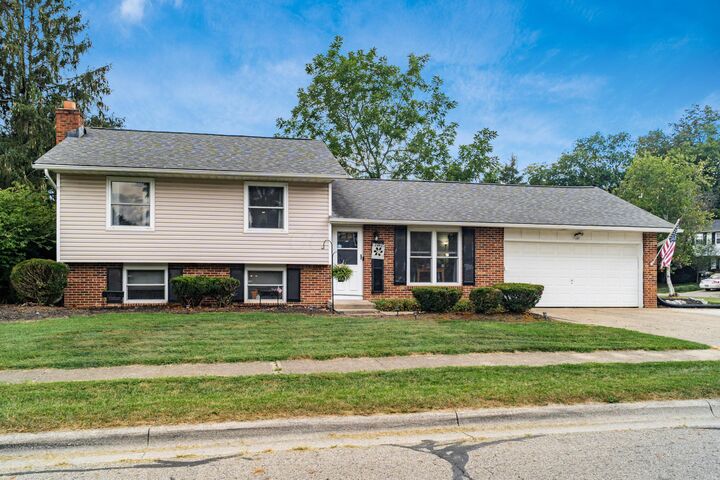 Property Photo: 1079 Hilton Drive OH 43068