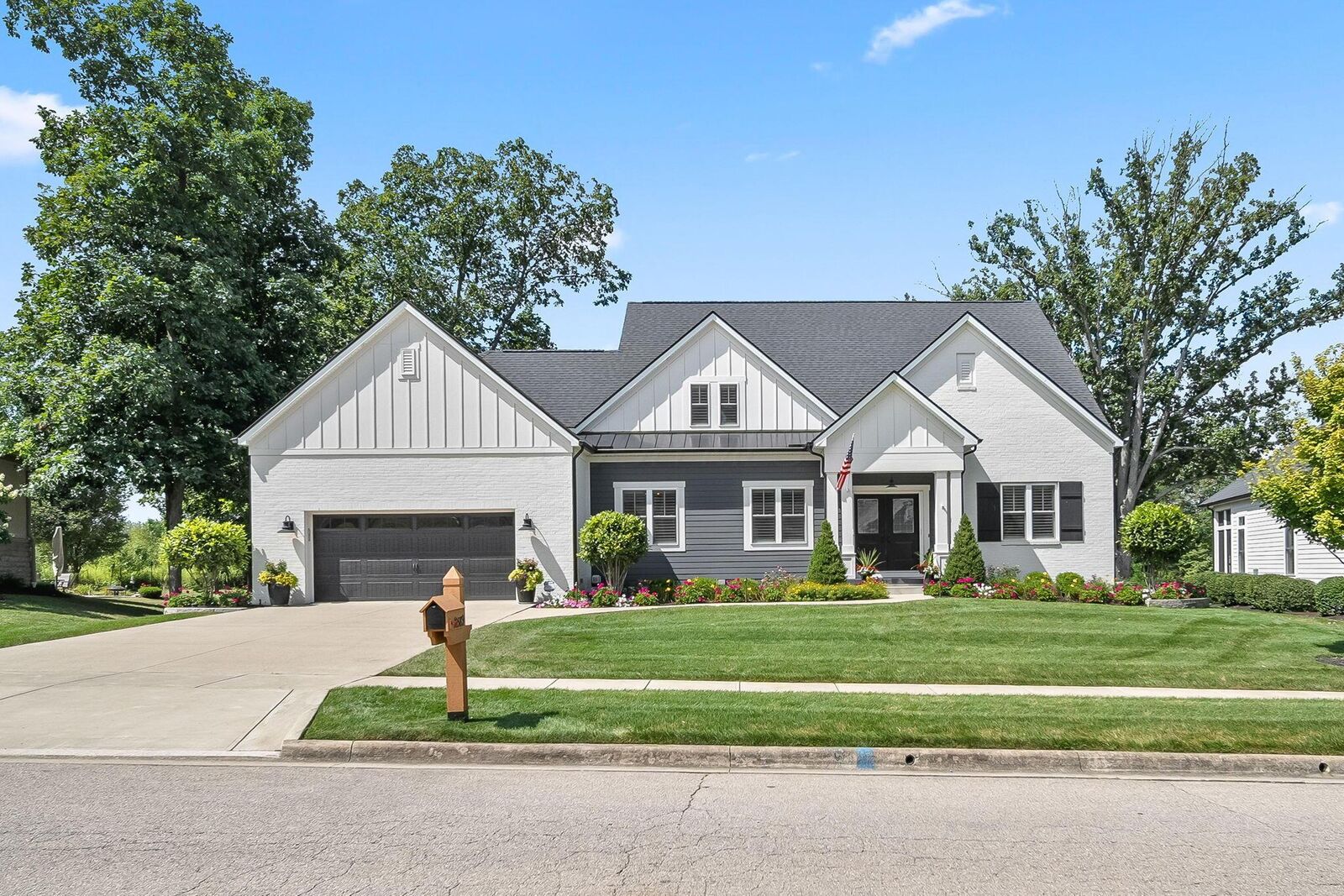 Property Photo: 10589 Laguna Circle OH 43064