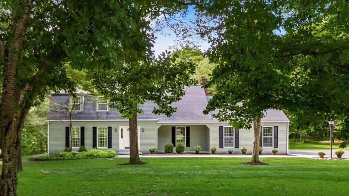 Property Photo:  378 Pleasantview NE Drive  OH 43023 