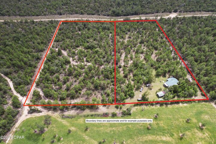 Property Photo:  3860 Fox Hunt Road  FL 32428 