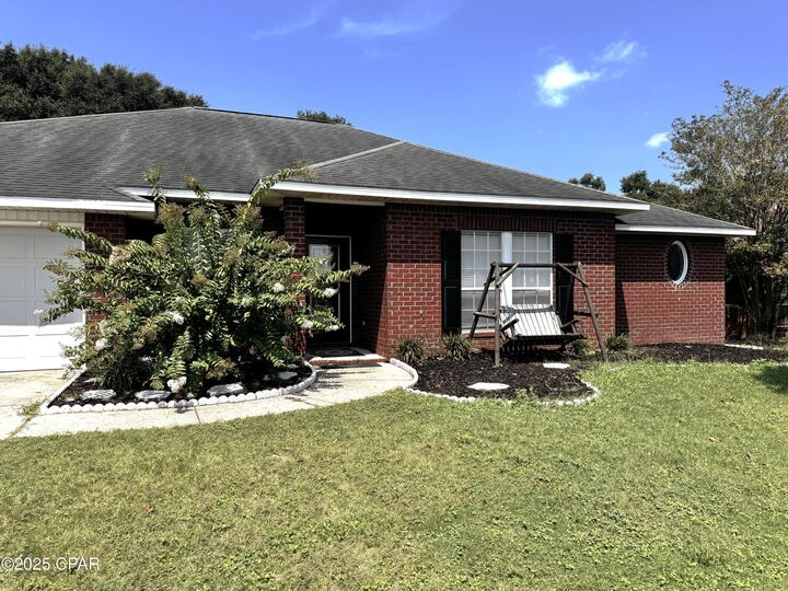 2265 Lewis Street  Crestview FL 32536 photo