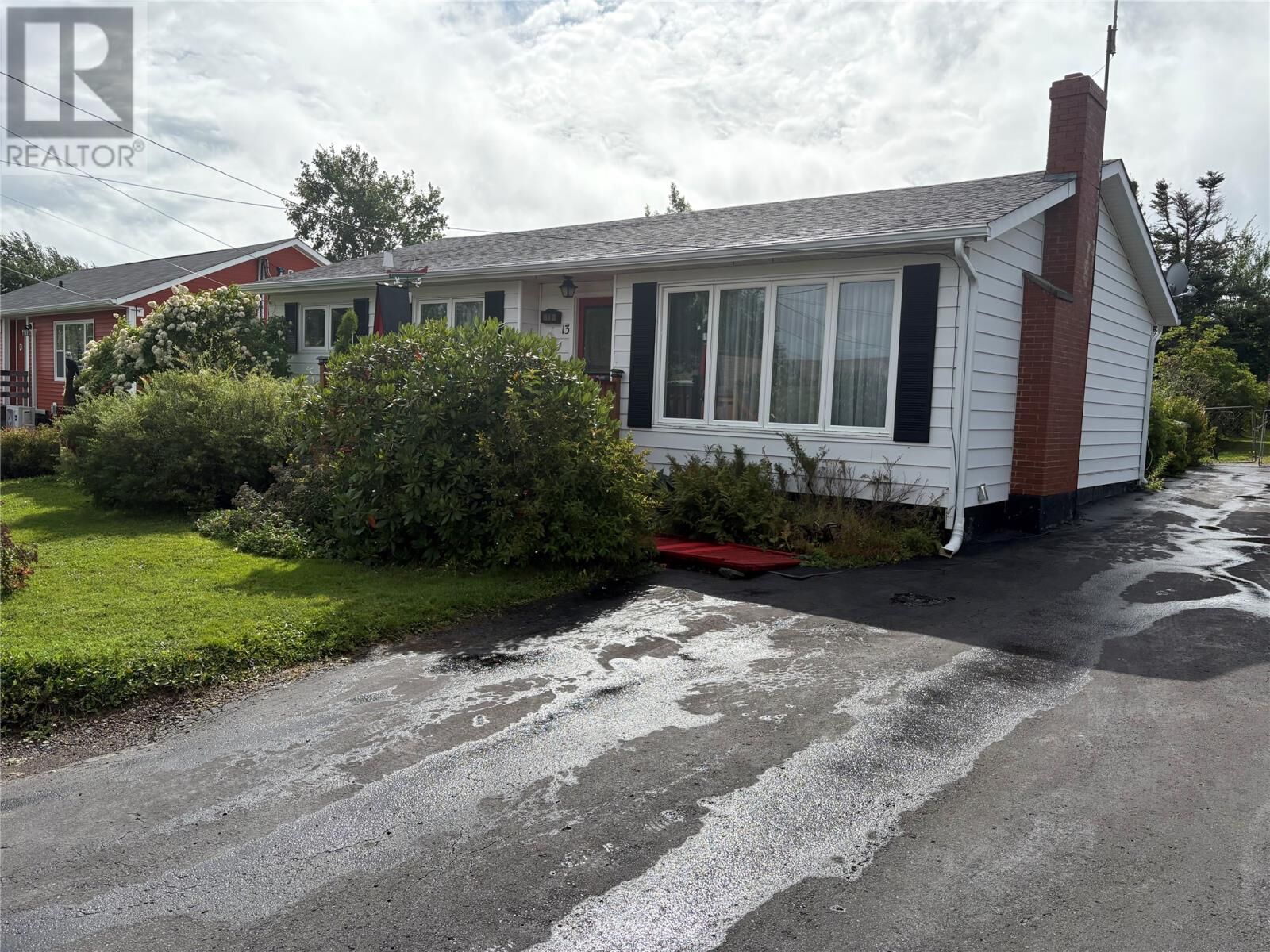 Property Photo: 13 George Street NL A0G 3A0