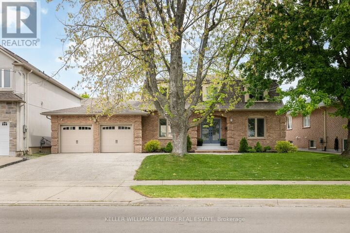 Property Photo:  158 Chester Avenue  ON L9C 2X1 
