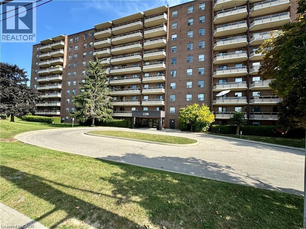 Property Photo: 1100 Courtland Avenue East 808 ON N2C 2H9