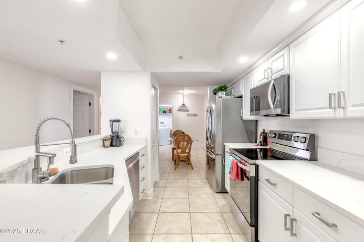 Property Photo:  3311 S Atlantic Avenue 604  FL 32118 